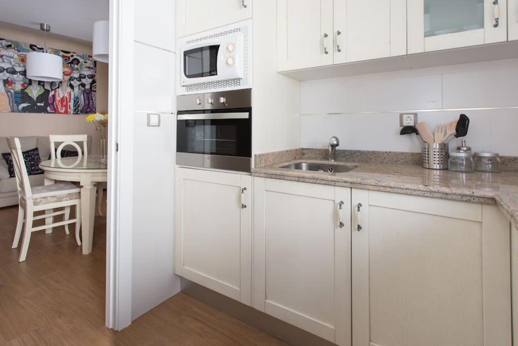 Apartamento En Calle Sierpes Seville Luaran gambar